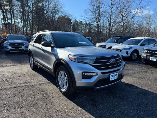 Certified 2022 Ford Explorer XLT w/ Equipment Group 202A image 2