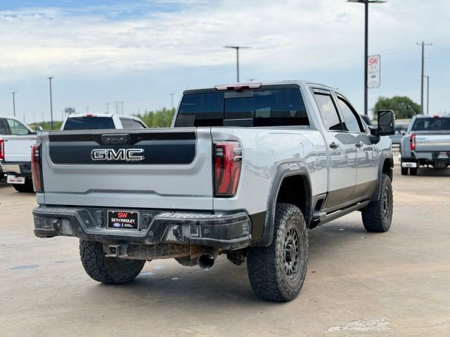 Used 2024 GMC Sierra 2500 AT4X w/ AT4X AEV Edition AWD/4WD image 4