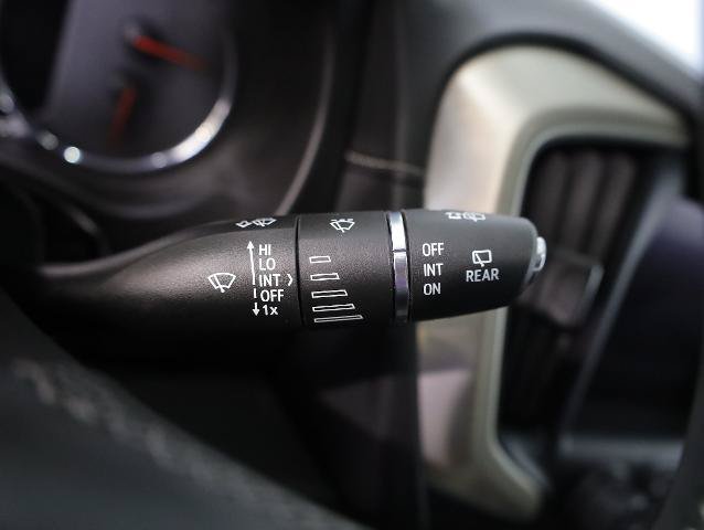 Used 2024 GMC Terrain Denali w/ Denali Premium Package AWD/4WD image 33