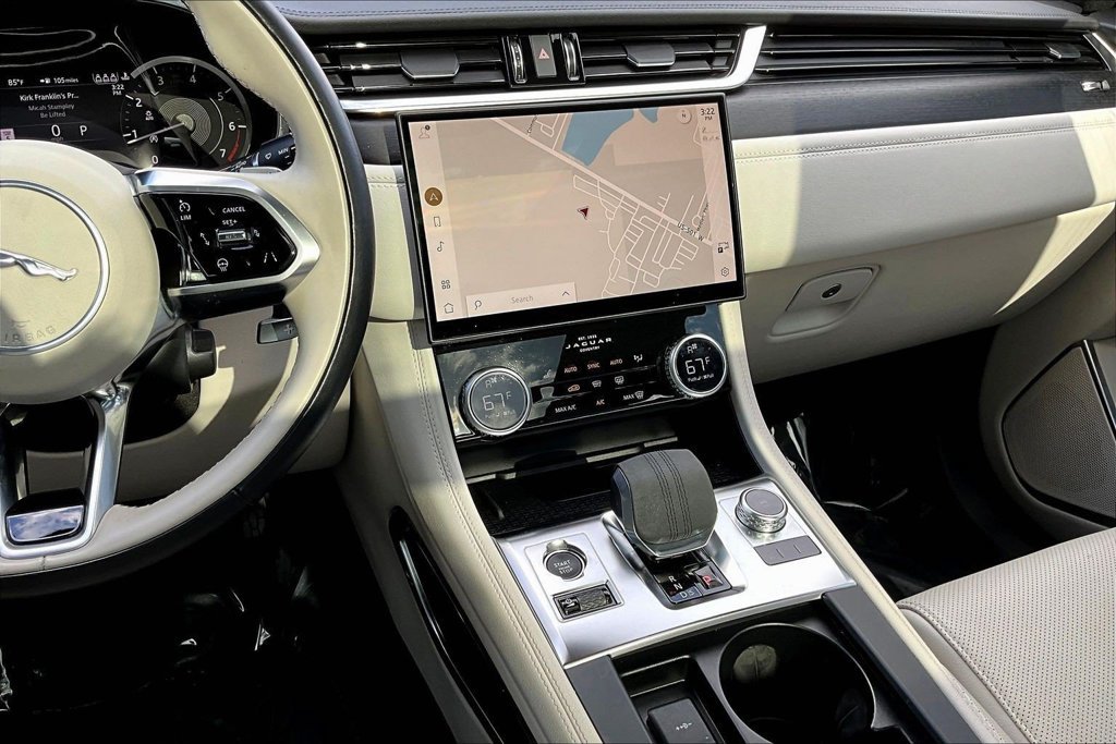 Used 2023 Jaguar F-PACE S AWD/4WD image 11