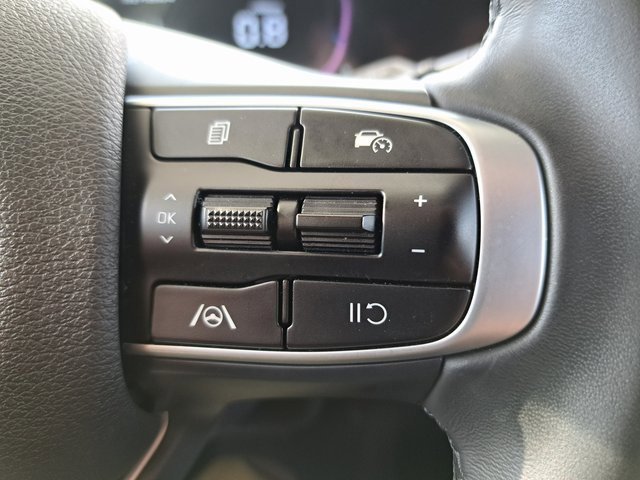 Used 2024 Kia Sportage X-Line w/ X-Line Premium Package image 17