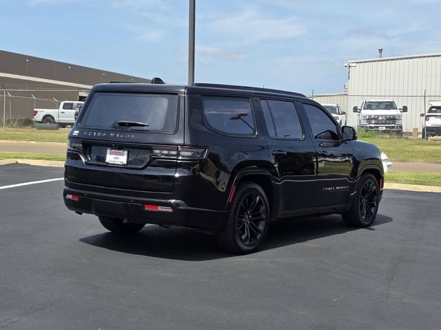 Used 2023 Jeep Grand Wagoneer Series III w/ Rear Seat Video Group 1 AWD/4WD image 4