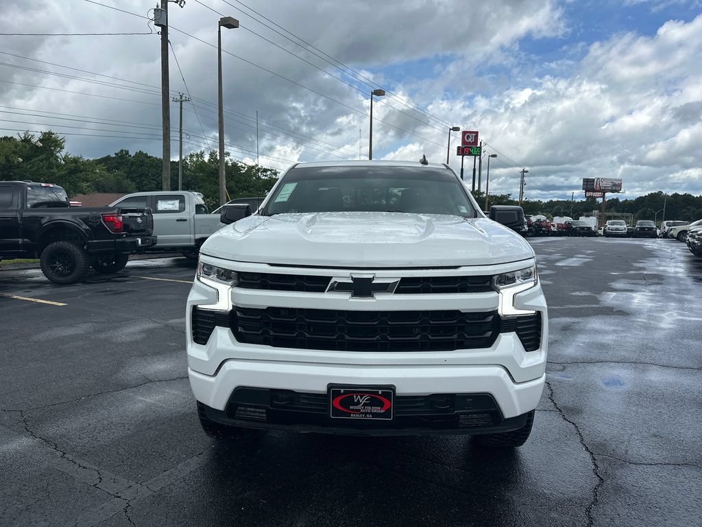 Used 2024 Chevrolet Silverado 1500 RST AWD/4WD image 2
