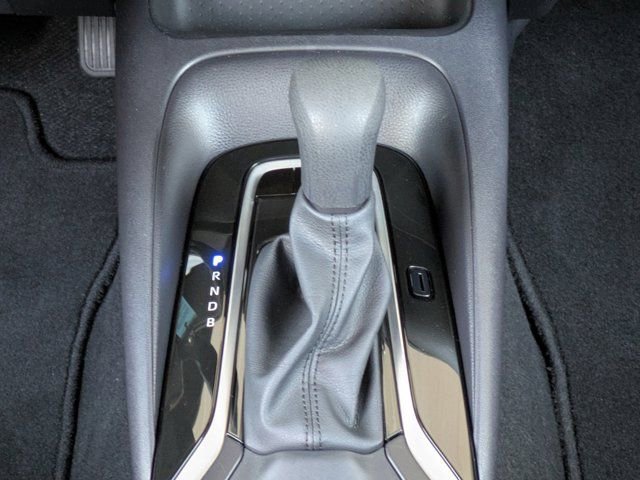 Used 2026 Toyota Corolla LE FWD image 17