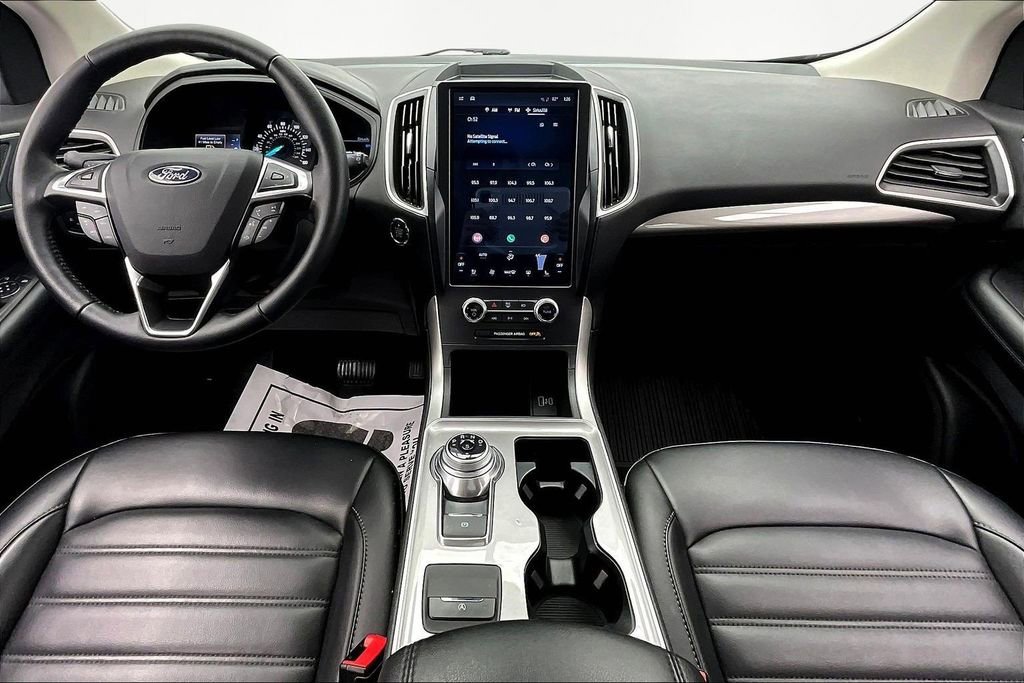 Certified 2024 Ford Edge SEL w/ Convenience Package AWD/4WD image 16