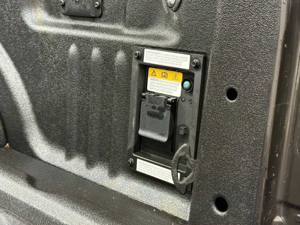 Certified 2025 Ford F450 Platinum w/ Platinum Plus Package image 5