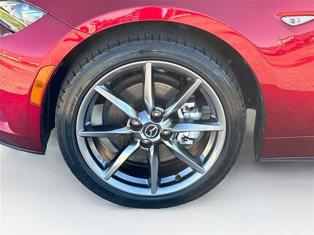 Used 2021 MAZDA MX-5 Miata RF Grand Touring RWD image 27