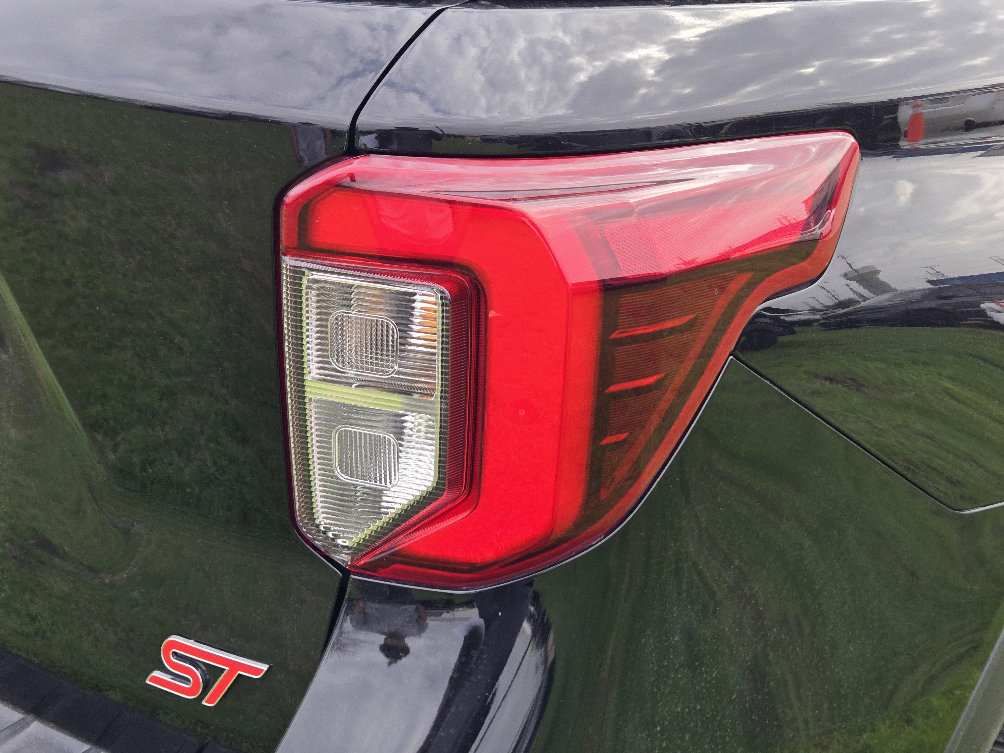 Certified 2023 Ford Explorer ST w/ Equipment Group 401A image 10