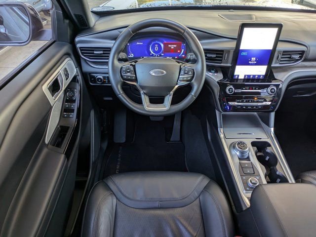Certified 2023 Ford Explorer Platinum w/ Technology Package image 14