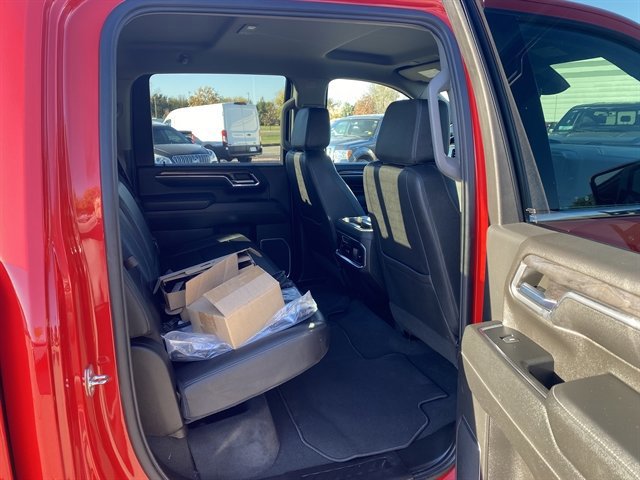 Used 2024 Chevrolet Silverado 2500 LTZ w/ LTZ Premium Package image 11