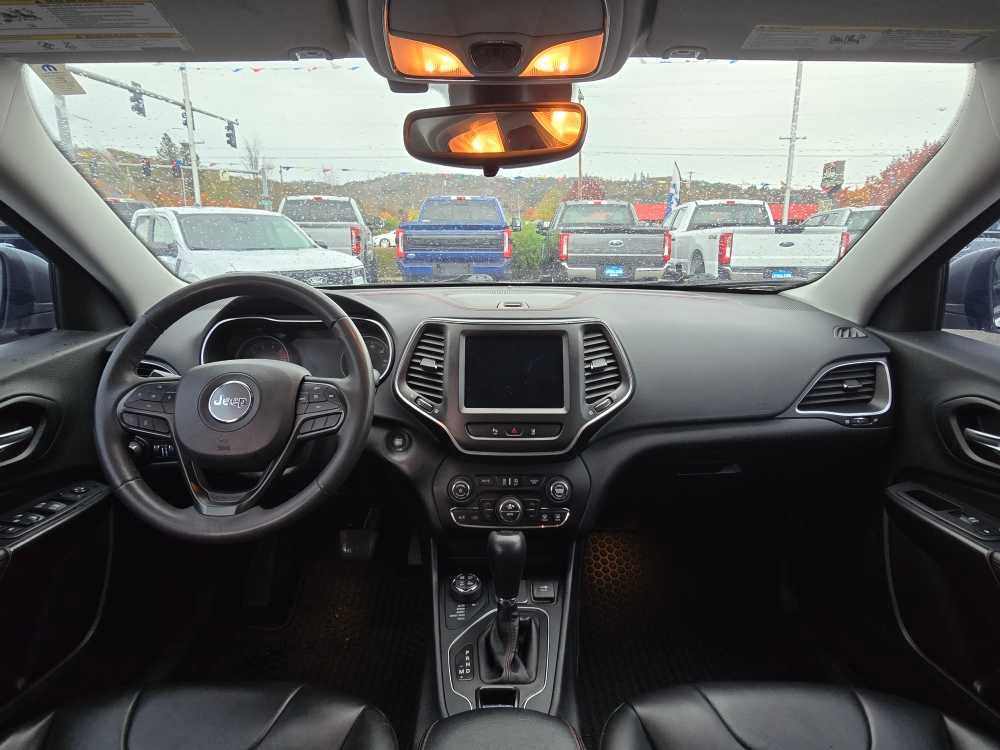 Used 2021 Jeep Cherokee Trailhawk w/ Trailer Tow Group image 15