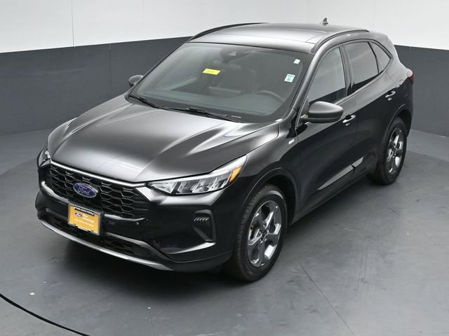 Certified 2024 Ford Escape ST-Line w/ Tech Pack #1 AWD/4WD image 47