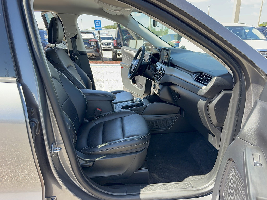 Certified 2021 Ford Escape SEL w/ Technology Package FWD image 13