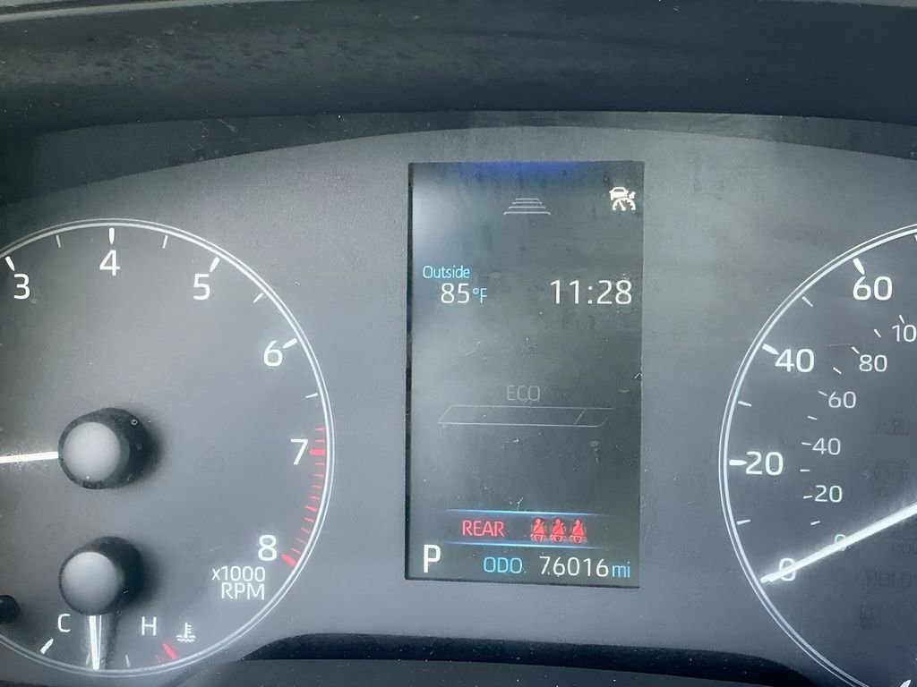 Used 2023 Toyota Corolla LE image 25