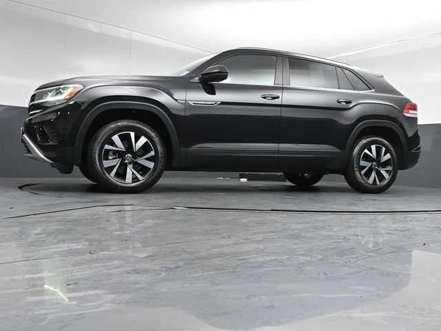 Used 2022 Volkswagen Atlas Cross Sport SE AWD/4WD image 38