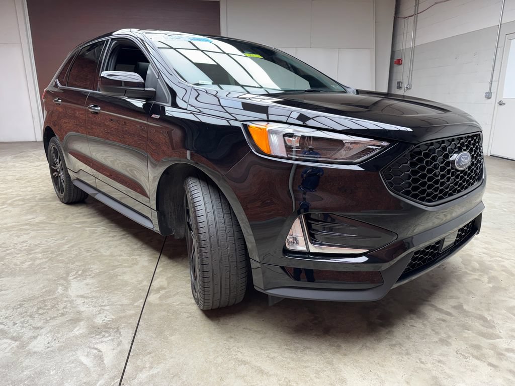 Certified 2023 Ford Edge ST-Line AWD/4WD image 7