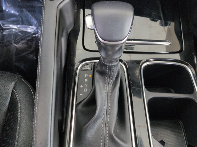 Used 2024 Kia Telluride EX w/ EX Captain's Chair Package FWD image 27