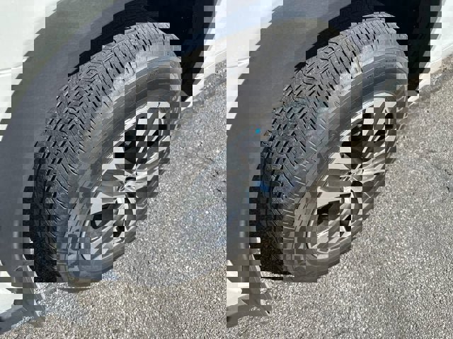 Used 2023 Toyota Highlander XLE image 20