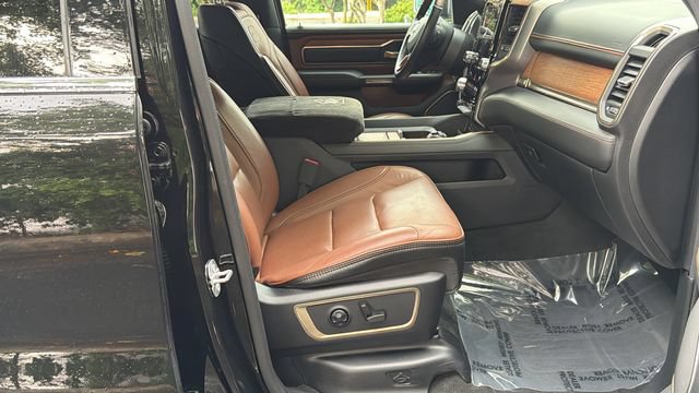 Used 2019 RAM 1500 Limited AWD/4WD image 13