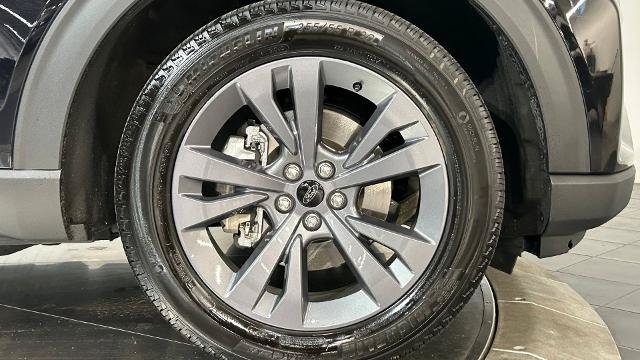 Certified 2025 Ford Explorer Active w/ Active Comfort Package AWD/4WD image 21