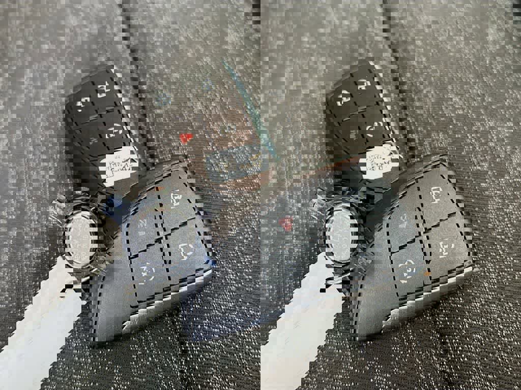 Used 2023 Chevrolet Colorado ZR2 image 21