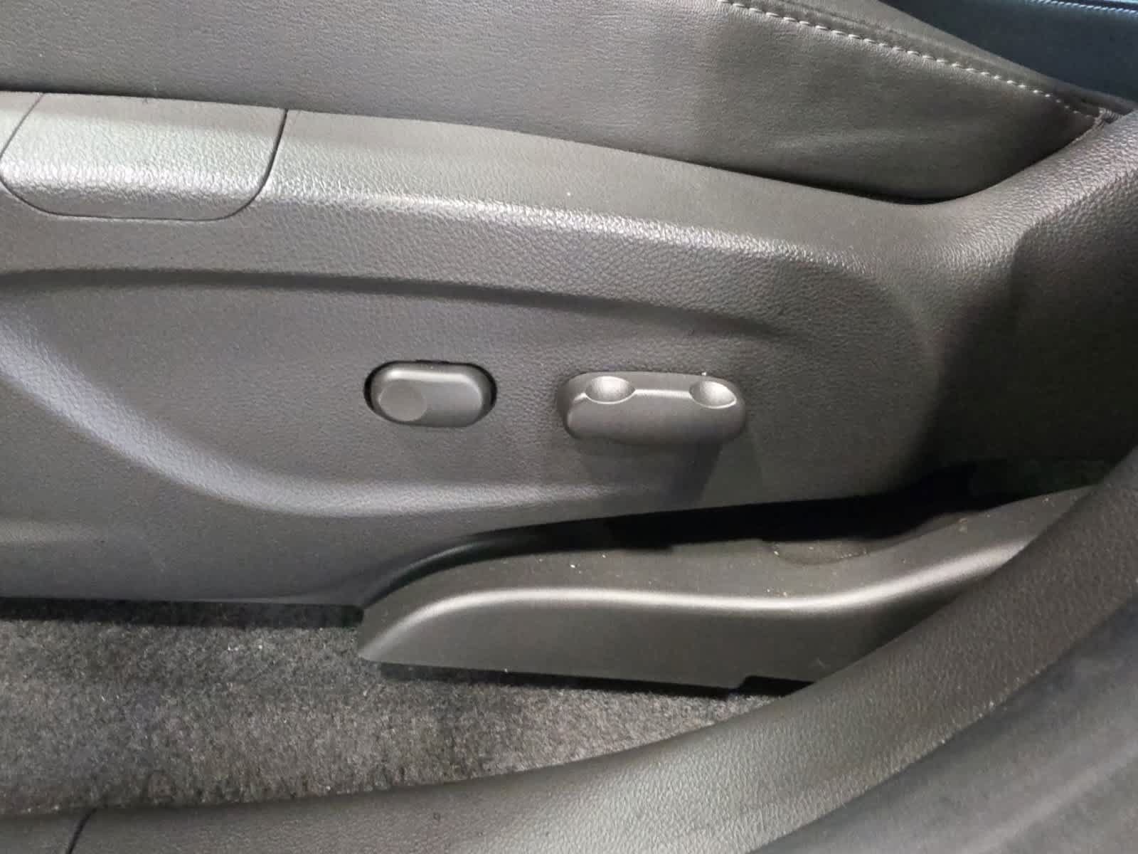 Used 2019 Buick Encore Preferred w/ Safety Package FWD image 16