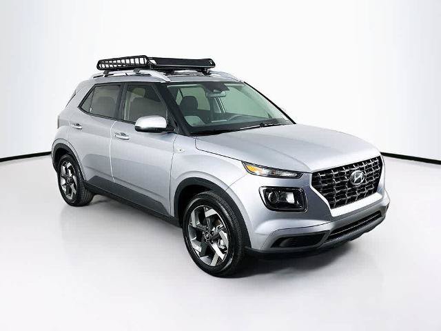 Used 2025 Hyundai Venue SEL FWD image 23