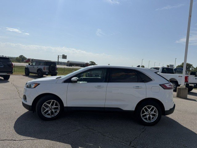 Certified 2024 Ford Edge SEL AWD/4WD image 5