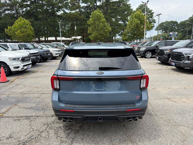 Certified 2025 Ford Explorer ST w/ Sun And Sound Package AWD/4WD image 6
