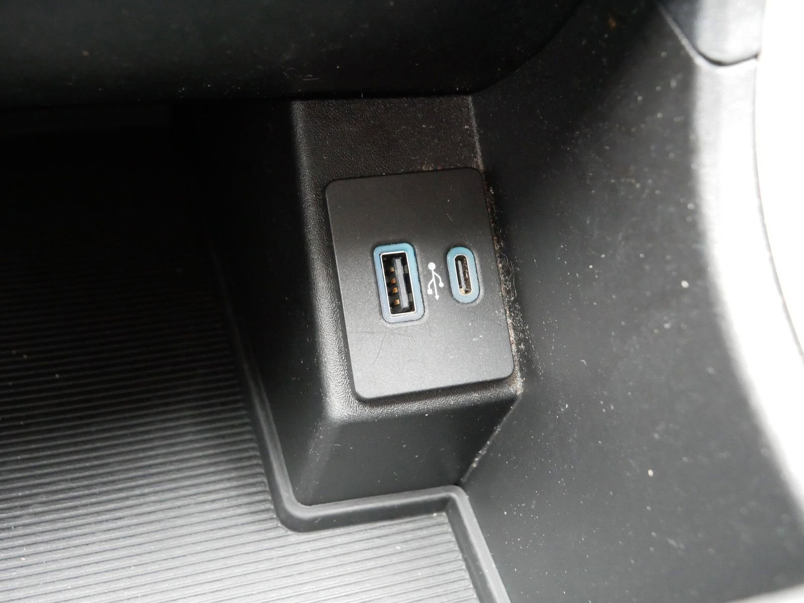 Certified 2022 Ford Edge SE AWD/4WD image 29