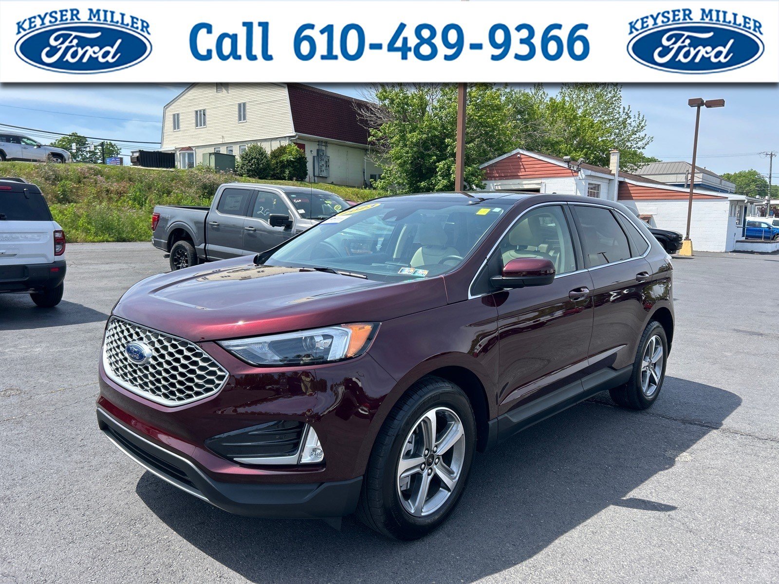 Certified 2023 Ford Edge SEL w/ Convenience Package AWD/4WD image 1