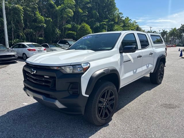 Used 2024 Chevrolet Colorado Trail Boss w/ Technology Package AWD/4WD image 5