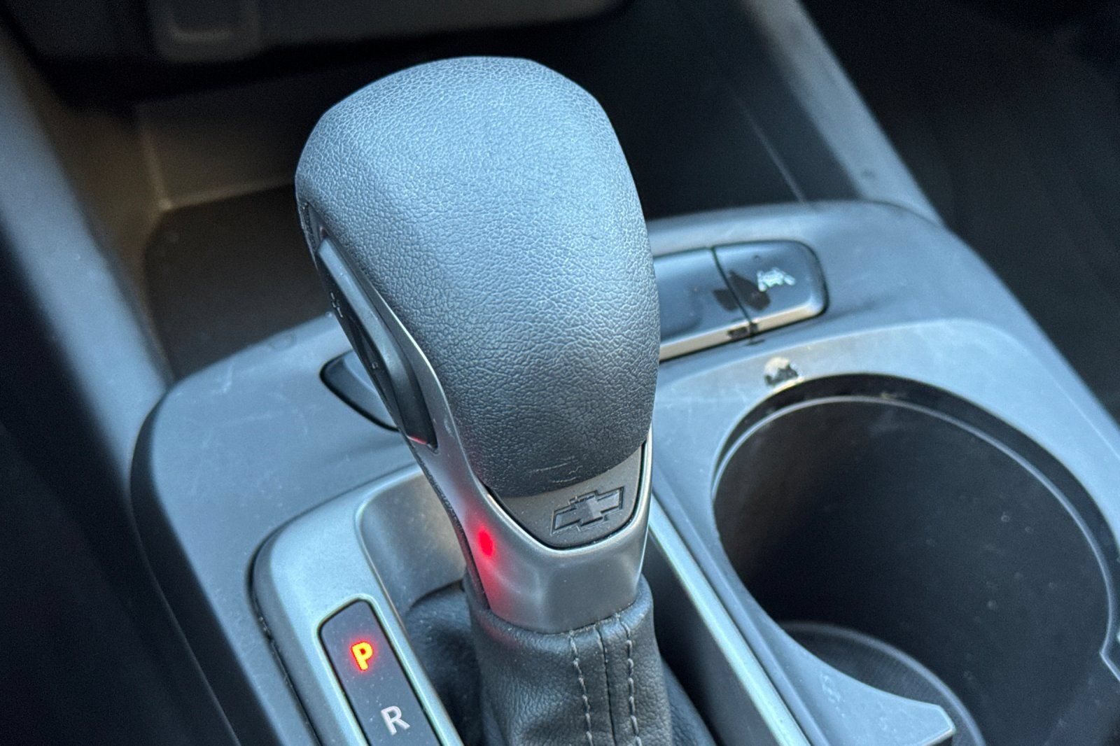 Used 2024 Chevrolet Trax LS FWD image 25