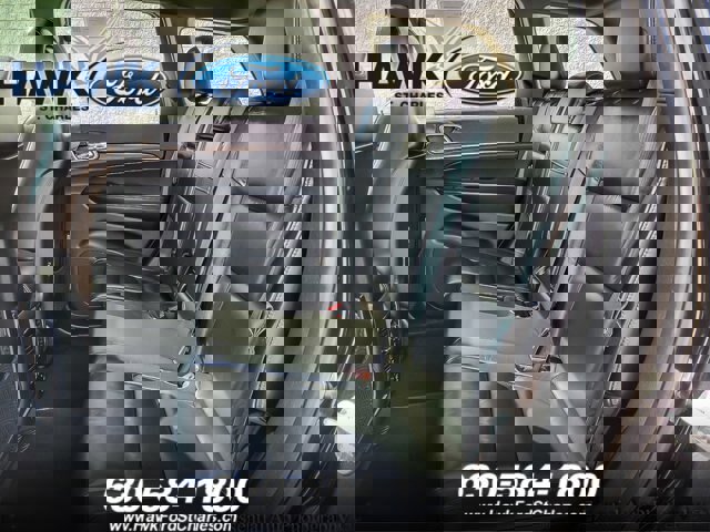 Used 2018 Jeep Grand Cherokee Limited image 10