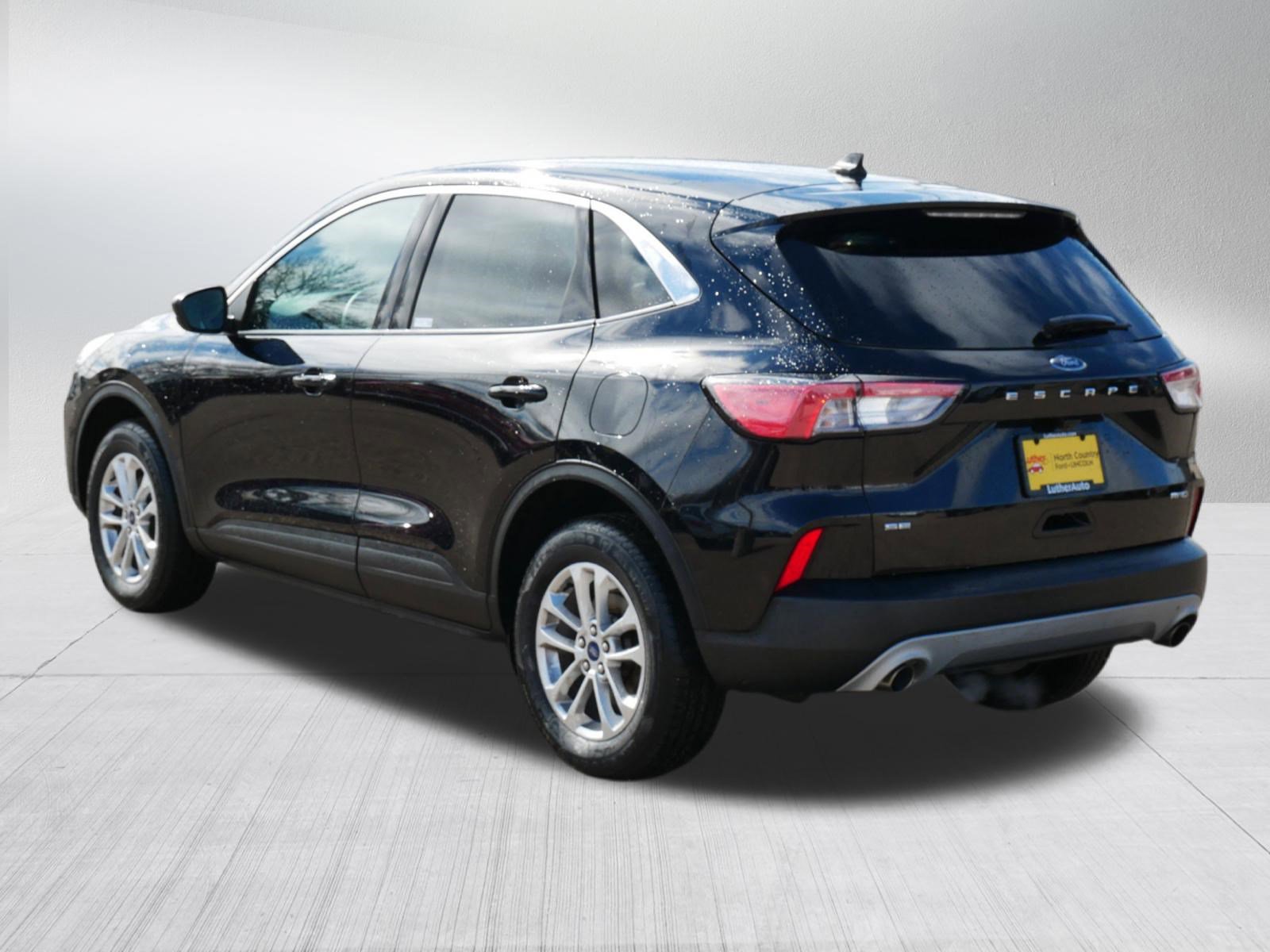 Certified 2022 Ford Escape SE AWD/4WD image 5