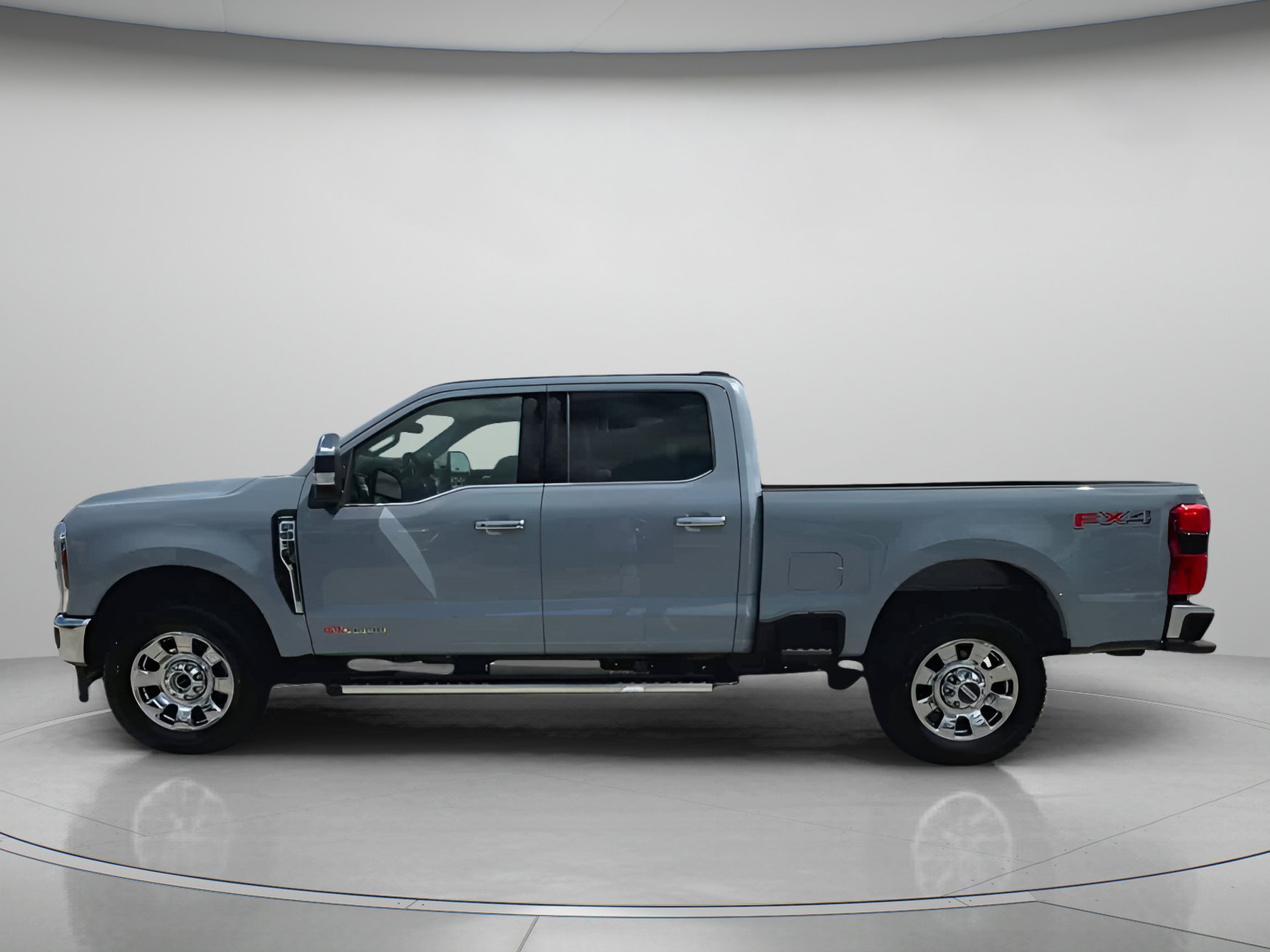 Certified 2025 Ford F350 Lariat w/ Chrome Package AWD/4WD image 17