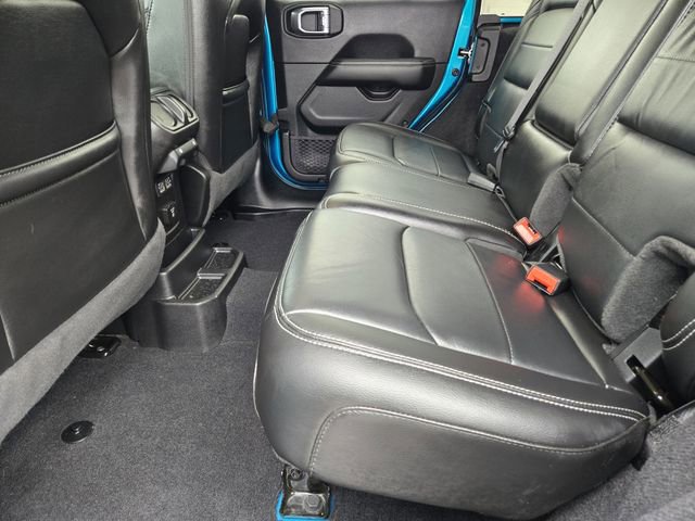 Used 2020 Jeep Wrangler Unlimited Sahara AWD/4WD image 28
