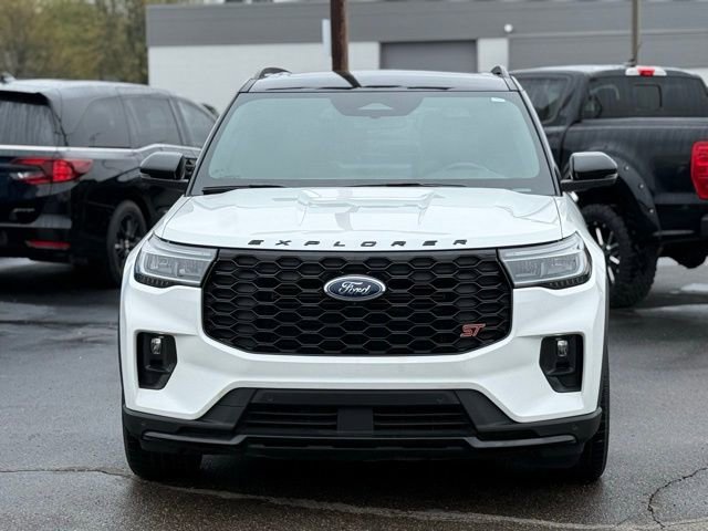 Certified 2025 Ford Explorer ST AWD/4WD image 41