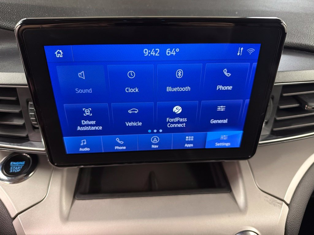 Certified 2023 Ford Explorer XLT w/ Equipment Group 202A AWD/4WD image 9