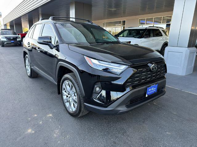 Used 2025 Toyota RAV4 XLE Premium w/ Weather Package AWD/4WD image 1