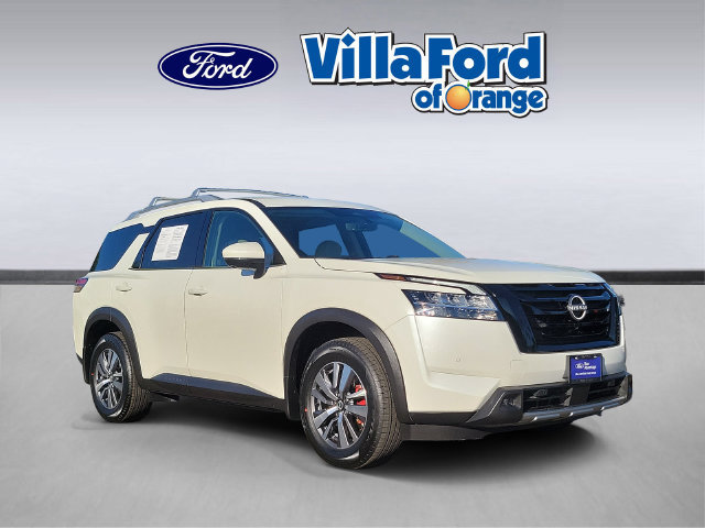 Used 2023 Nissan Pathfinder SL w/ Lighting Package (N92) FWD image 1