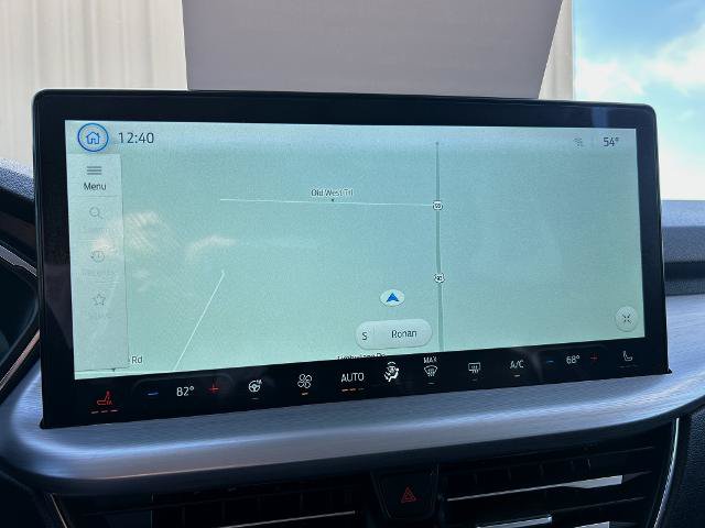 Certified 2025 Ford Escape Platinum AWD/4WD image 17