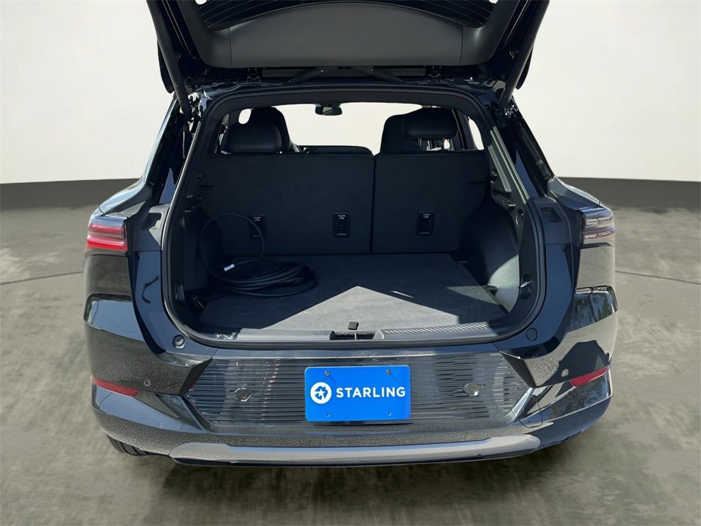 Used 2025 Chevrolet Equinox EV LT image 25