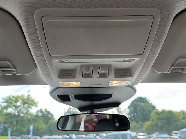 Certified 2022 Ford Escape SEL w/ SEL Stealth AWD Package image 29