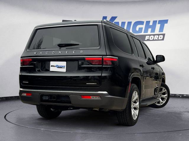Used 2022 Jeep Wagoneer Series II AWD/4WD image 5