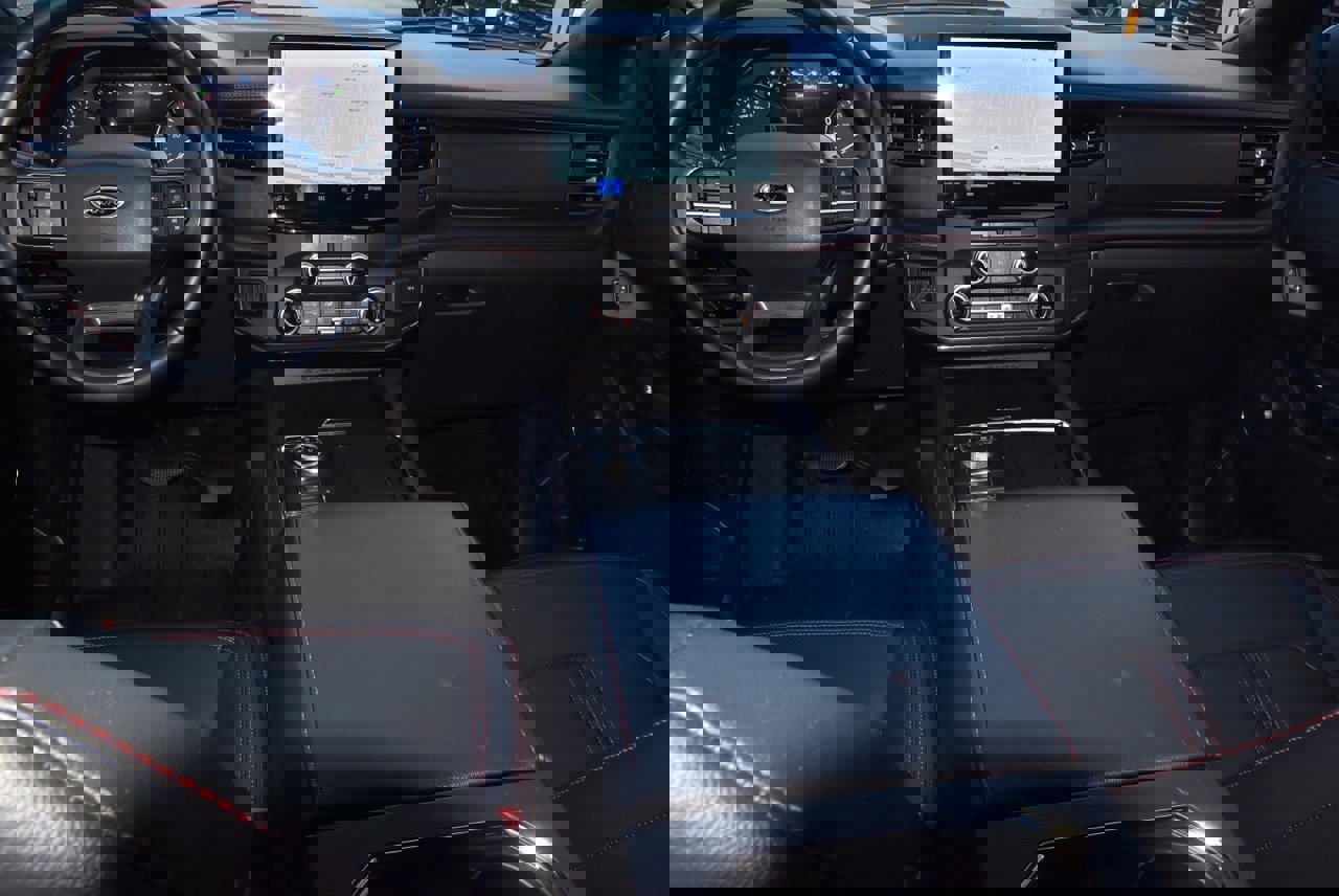 Certified 2024 Ford Expedition Limited image 17