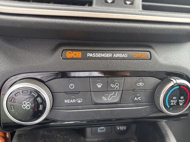 Certified 2022 Ford Escape SE AWD/4WD image 11