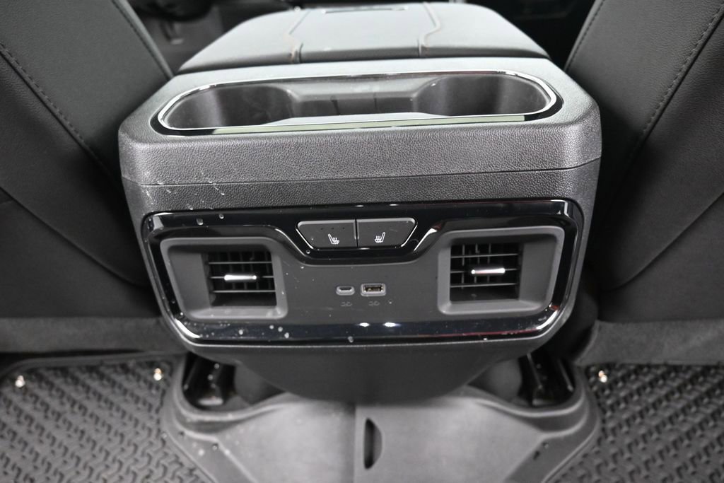 Used 2024 GMC Sierra 2500 AT4 w/ AT4 Premium Plus Package AWD/4WD image 12