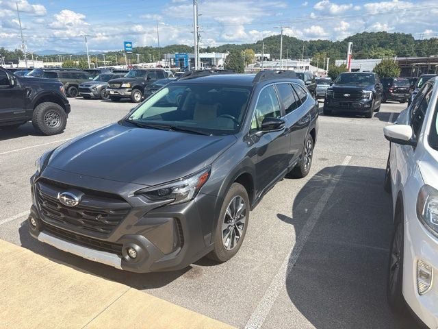 Used 2025 Subaru Outback Limited AWD/4WD image 4