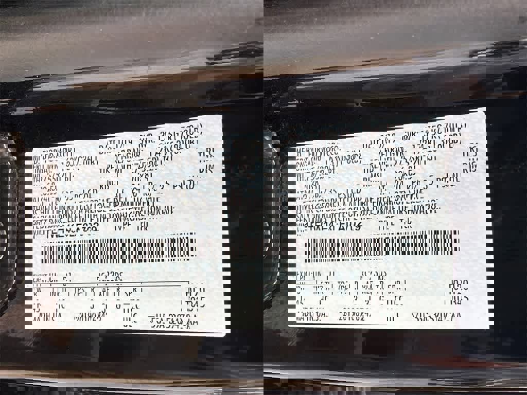 Certified 2020 Ford F150 Lariat w/ Equipment Group 502A Luxury image 33